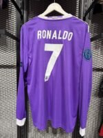 Real Madrid Retro 2016/17 - Figura 2