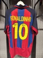Barcelona 2003-2004 Ronaldinho 10 - Figura 2