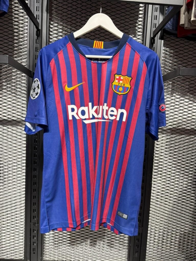 Barcelona Home 17/18 Messi 10