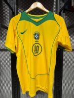 Ronaldinho Jersey Brazil 2004 Total 90