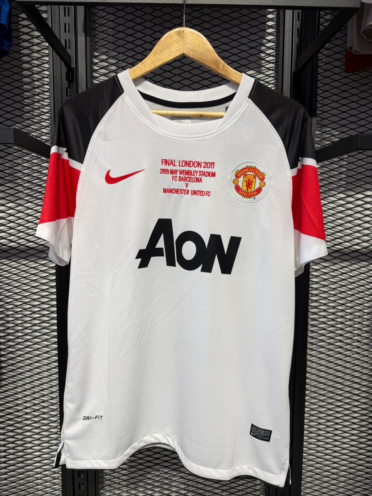 WhatsApp Image 2026-05-09 at 11.25.19 (5) Manchester United 2011 - Figura 1