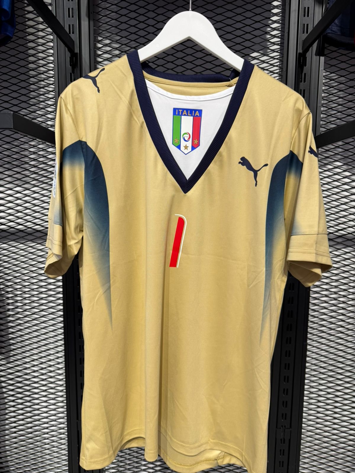 WhatsApp Image 2026-05-09 at 11.25.23 ITALY 2006 BUFFON - Figura 1