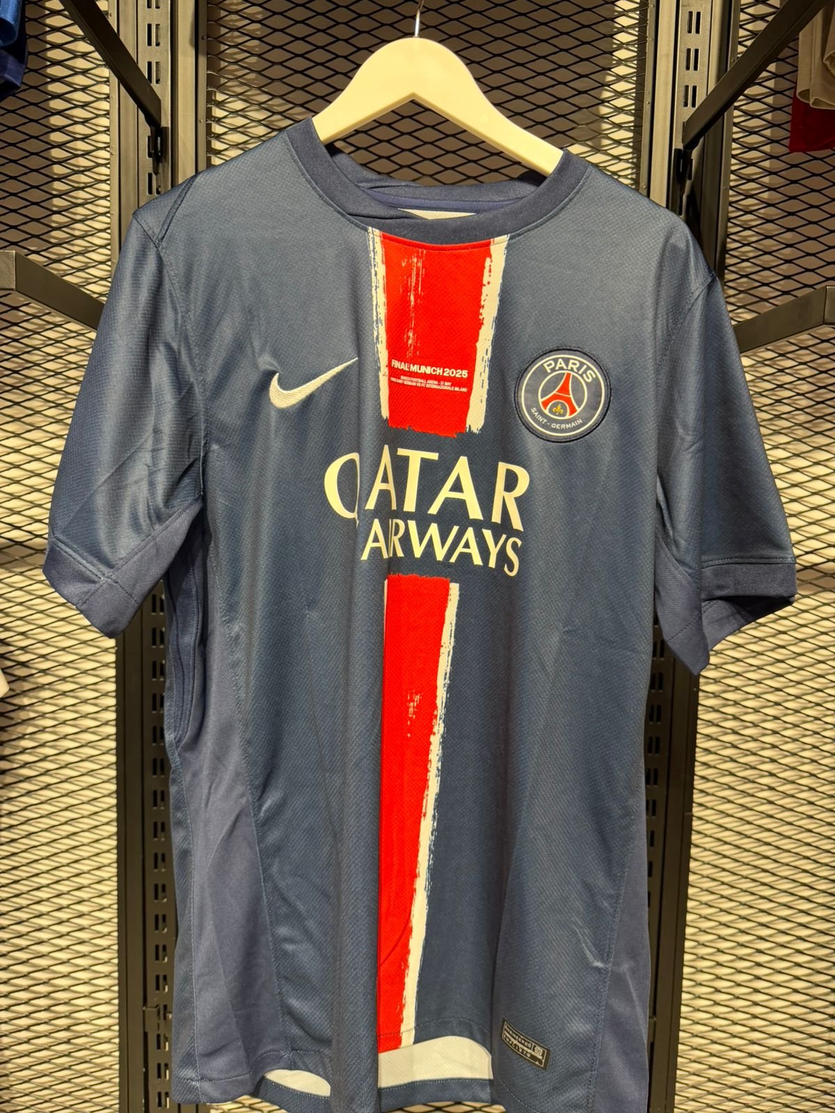 WhatsApp Image 2026-05-09 at 14.42.30 (6) PSG 2025 shirt home - Figura 1