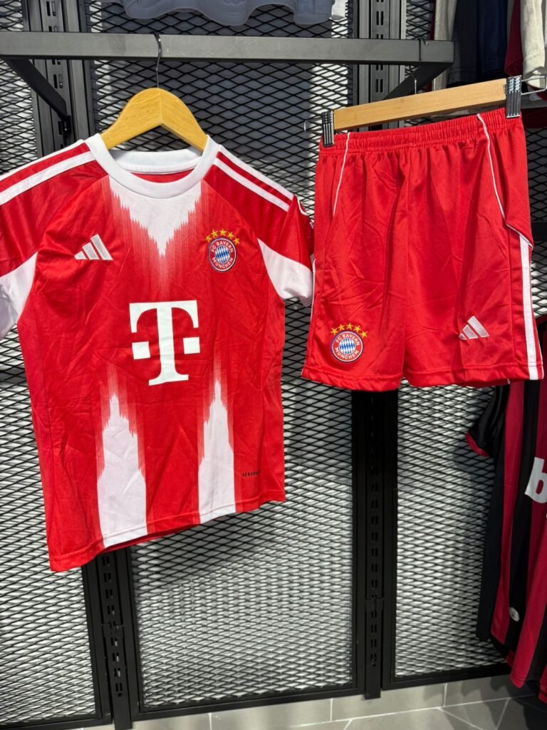 Bayern Munich 2025/26 kids