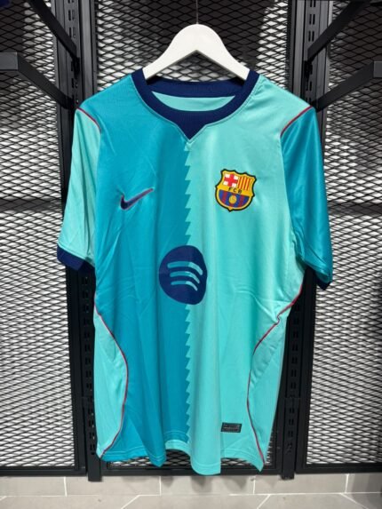 Barcelona away 26/27