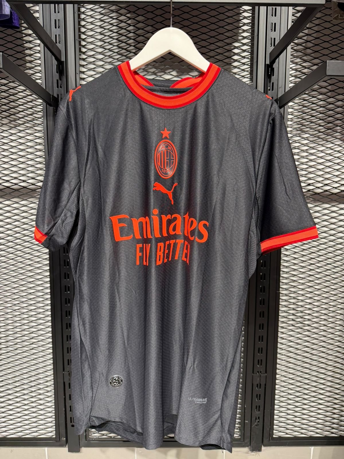 WhatsApp Image 2026-09-01 at 11.23.58 (3) Ac Milan Third kit 26/27 - Figura 1